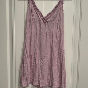 Like purple/pink dress